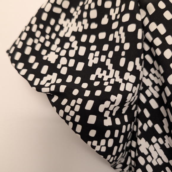 Black and White Polka Dot Women's Top - Picture 5 of 7